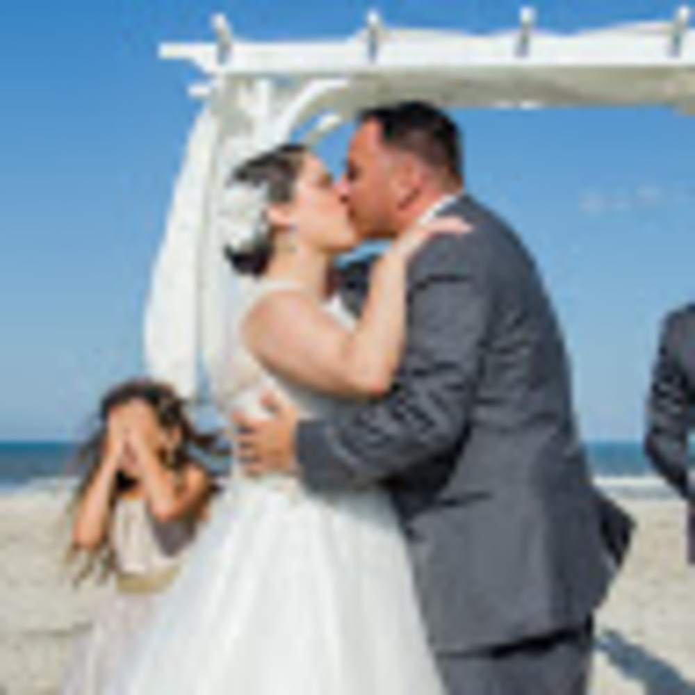 Meet your Posher, Leila